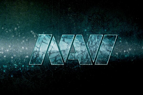 Navi надпись на стекле на зелёном фоне